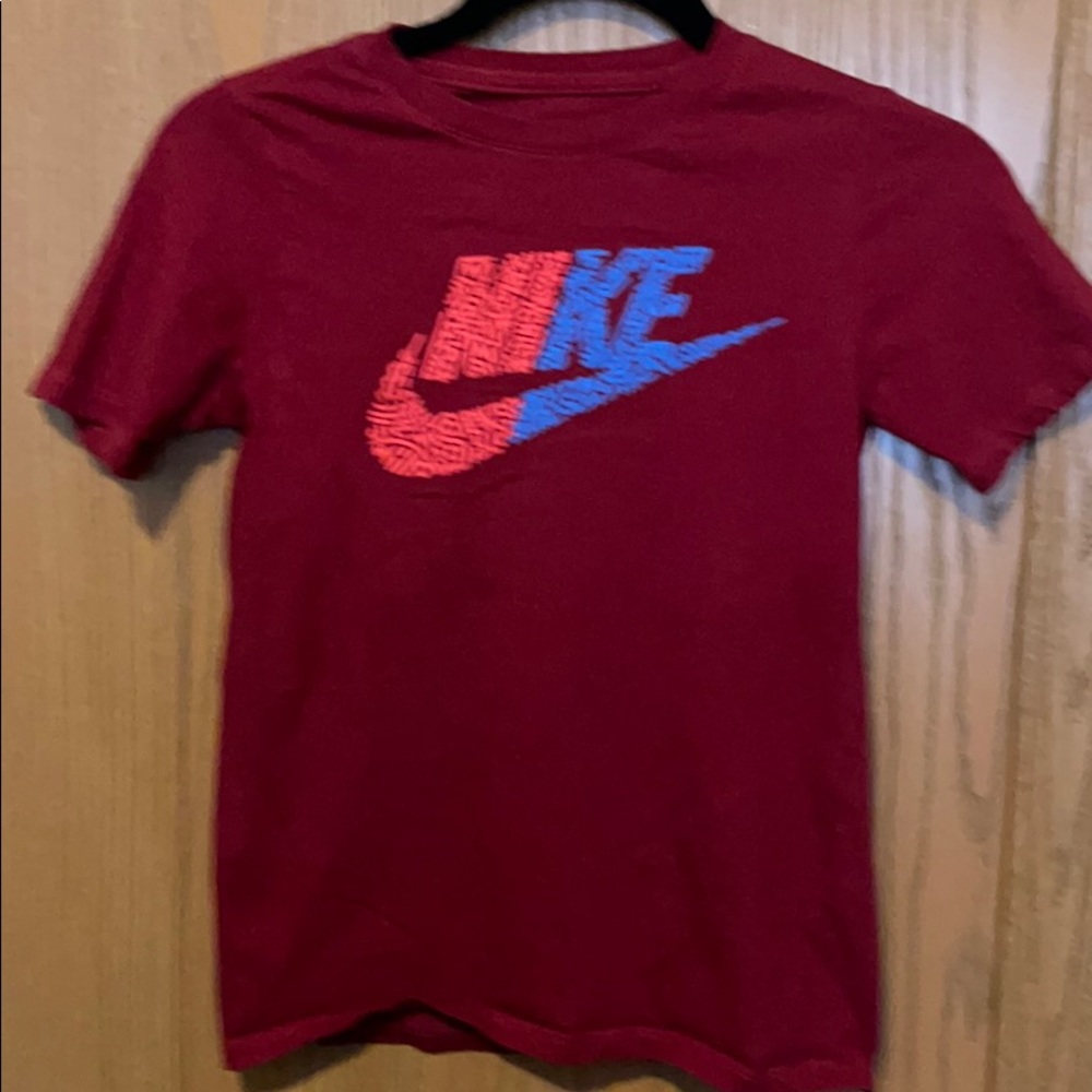 2-Nike tee shirt with logos on front
